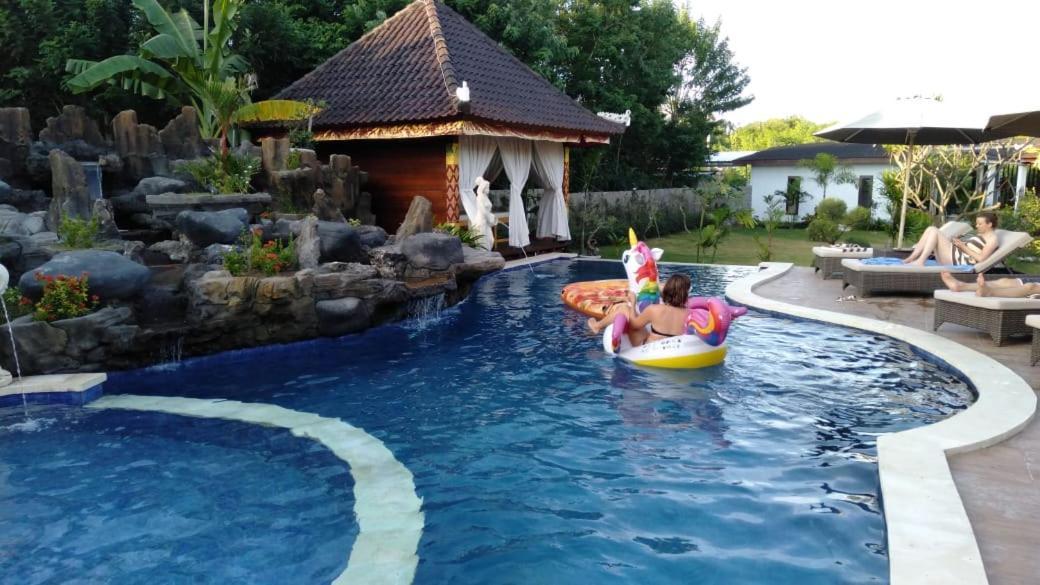 Mamamia Island Villa Nusa Lembongan  Exterior photo